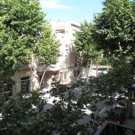 Bacrou Apartment, Design Loft Near The Sea Barcelona Bagian luar foto